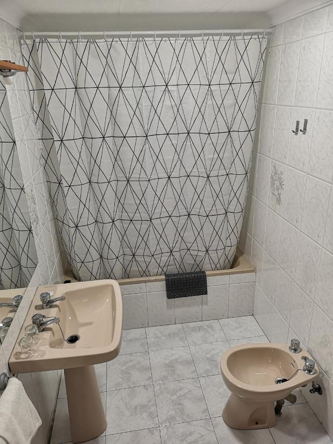 Hostal Pension Rosada Santafé المظهر الخارجي الصورة